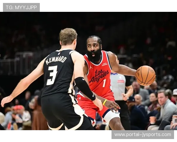 快船攻防压制火箭 莱昂纳德哈登合砍70分